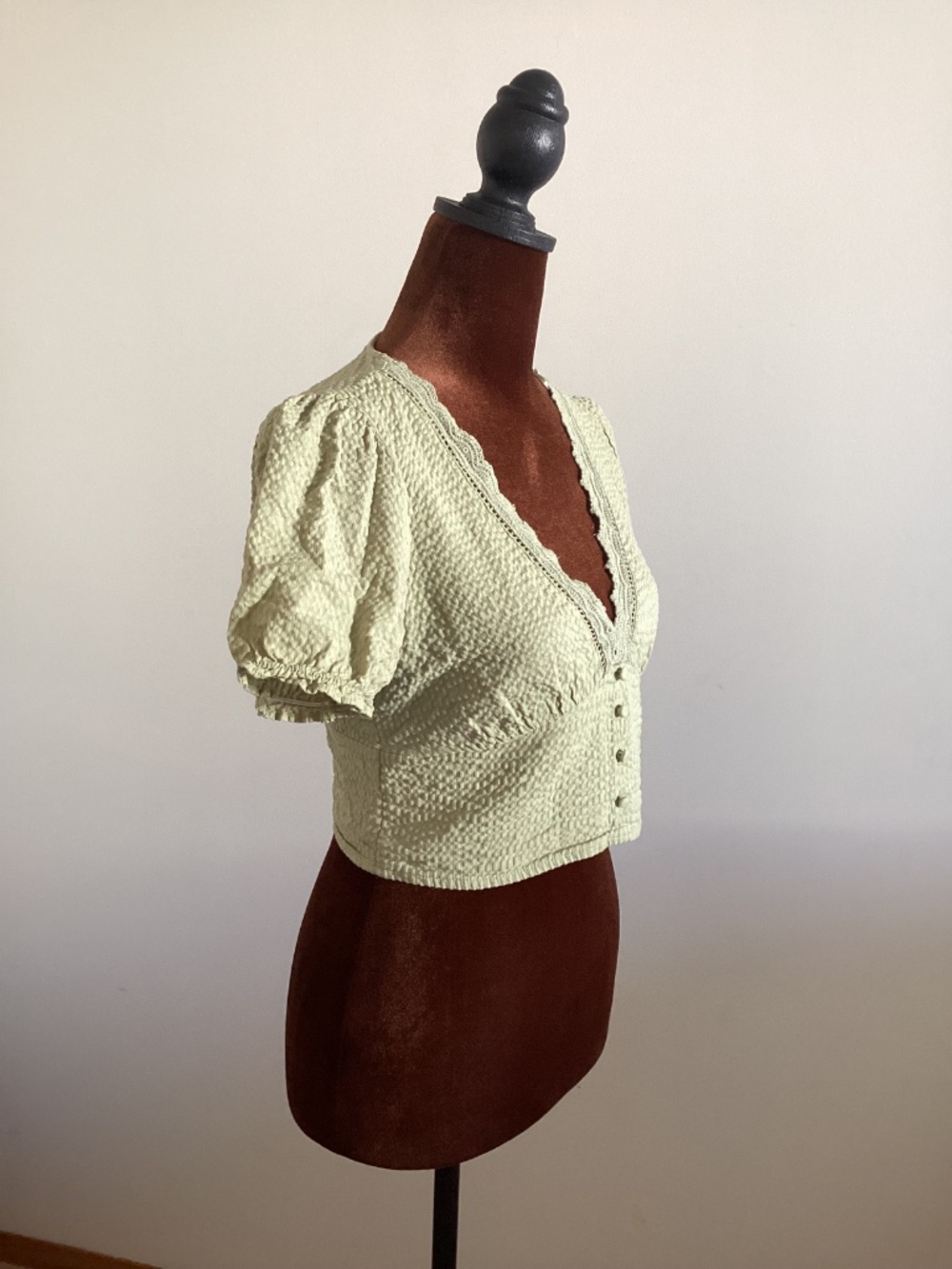 Lace button up top - Picture 2 of 5